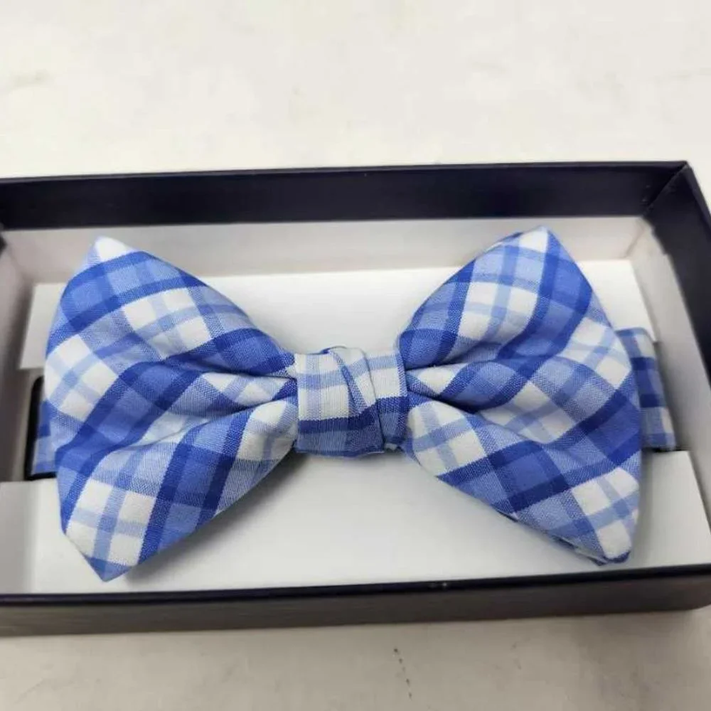 New boys Vineyard Vines blue plaid bow tie